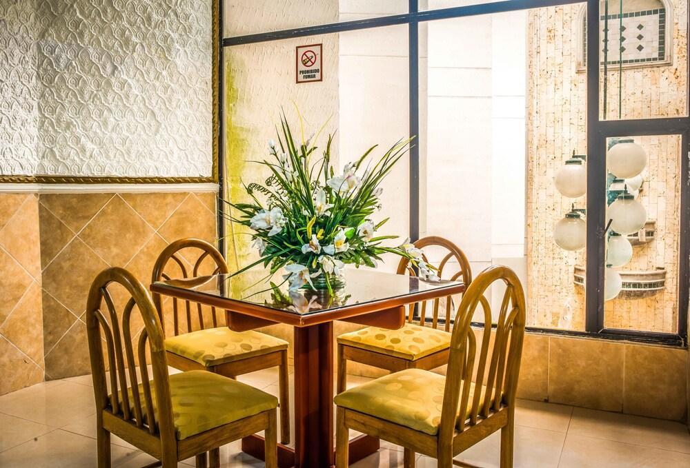 Hotel Puerta De Oro Барранкілья Екстер'єр фото